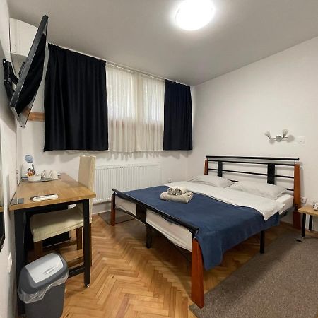 M-Blok Otel Zagreb Dış mekan fotoğraf